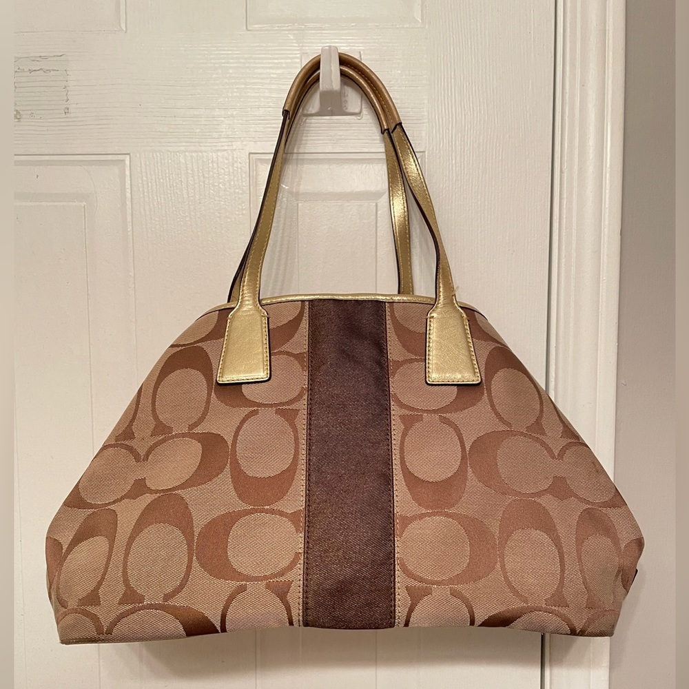 Coach Sateen Monogram shoulder purse in gold/brown/tan colour